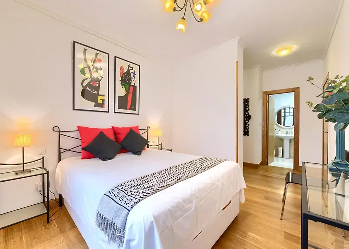 Vivienda Turistica Acogedora Y Elegante En Irala