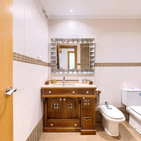 アパート Vivienda Turistica Acogedora Y Elegante En Irala ビルバオ