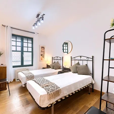 Vivienda Turistica Acogedora Y Elegante En Irala ビルバオ